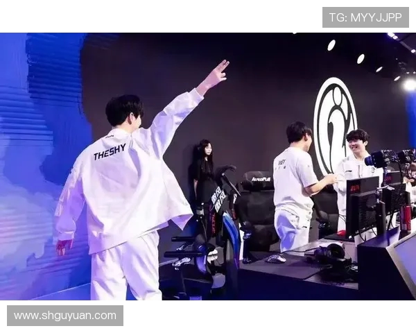 IG战队比赛经验引发热议电竞圈对其表现的争议与反思